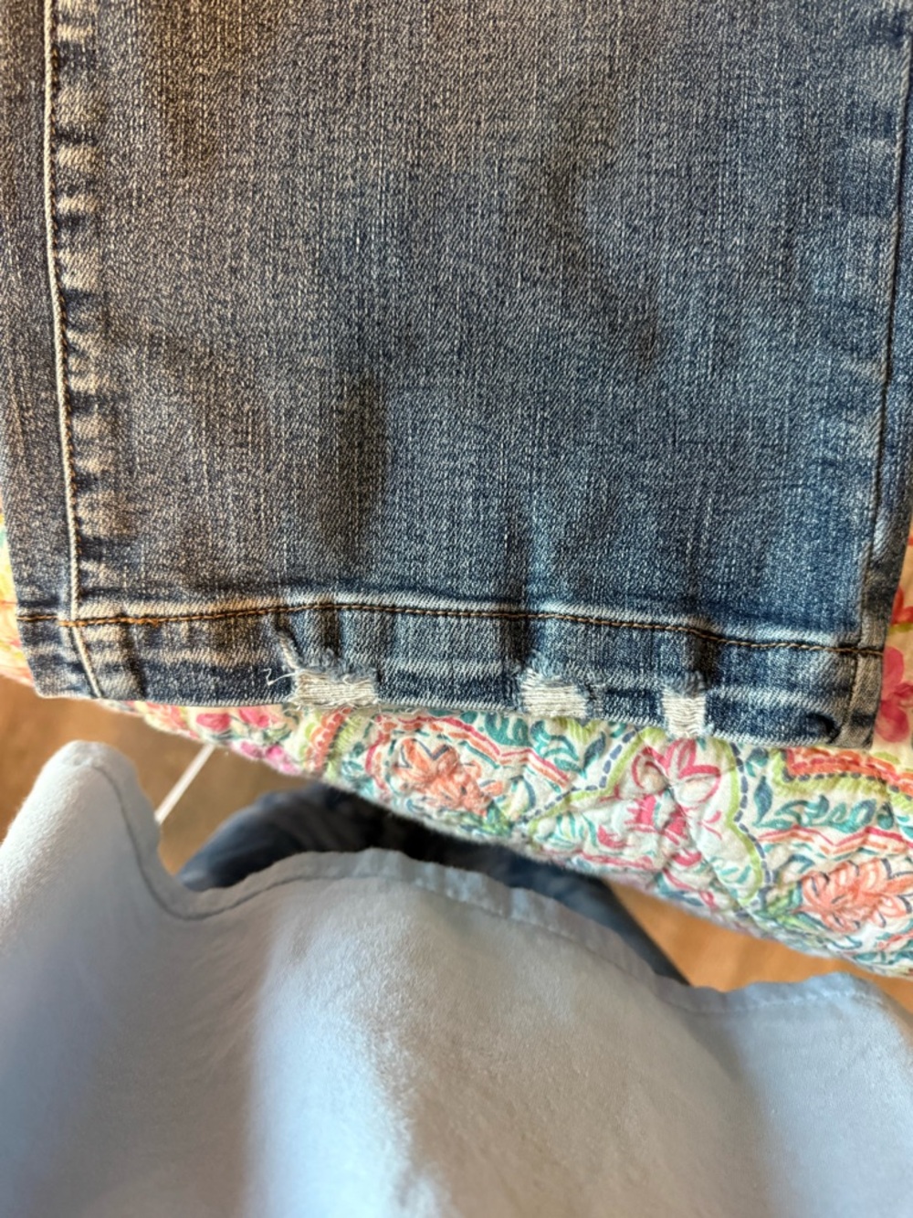 Judy Blue Medium Wash Denim Jeans - Picture 6 of 6